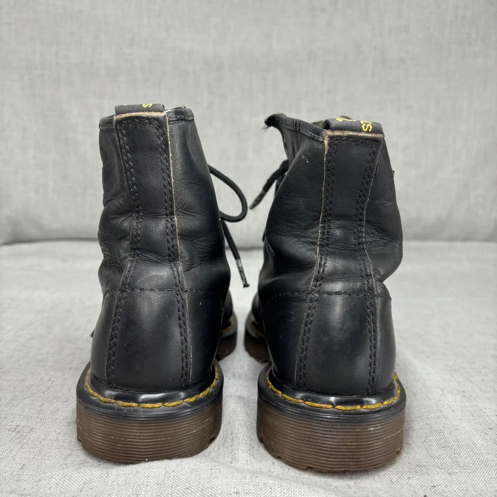 Vintage Dr Martens 1460 Black Leather Combat Boots MIE Mens 7 Womens 8